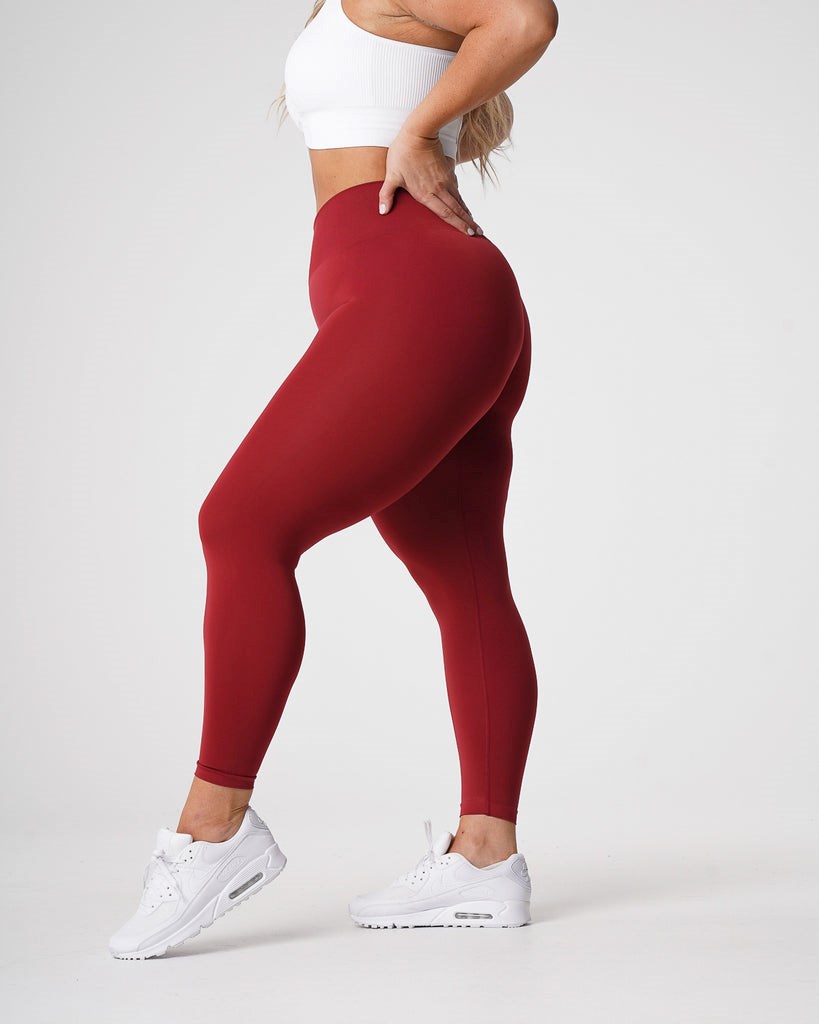 NVGTN Solid Seamless Leggings Carmine | 940QZSMCH